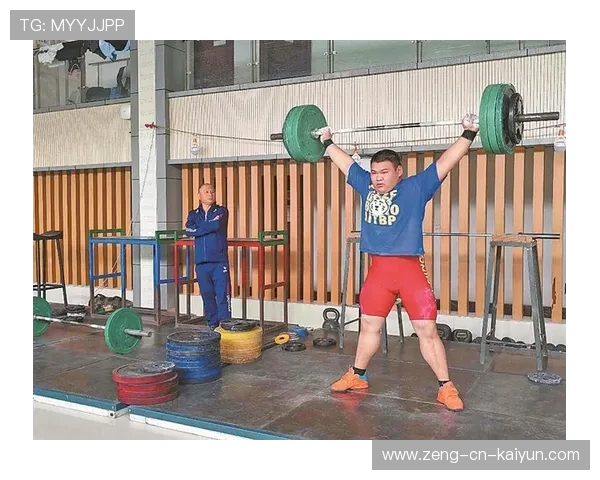 世界举重青年赛中国教练团队被评为优秀教练团